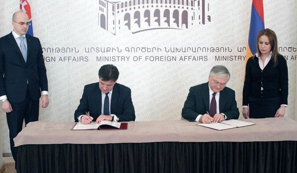 55a52a59eb312723a738ad2f5afcb71f