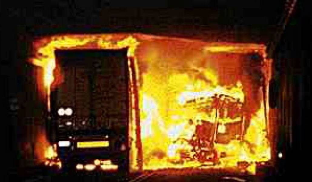 2b2cfd1aa9b6a83f26e0f807c4717aee