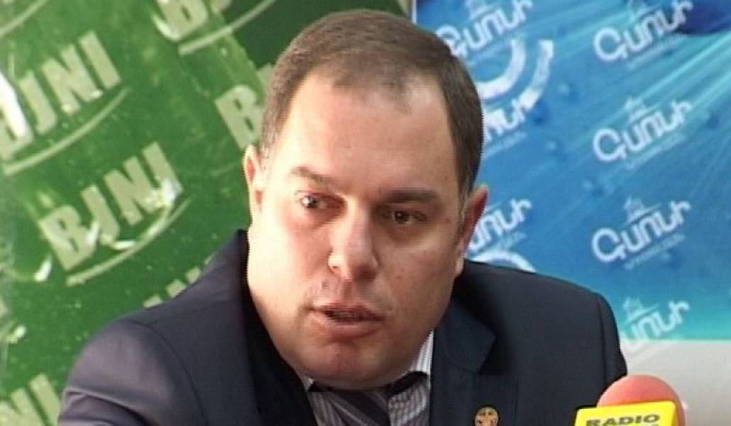 939f7fb18ec70d19b40e4272613e7244