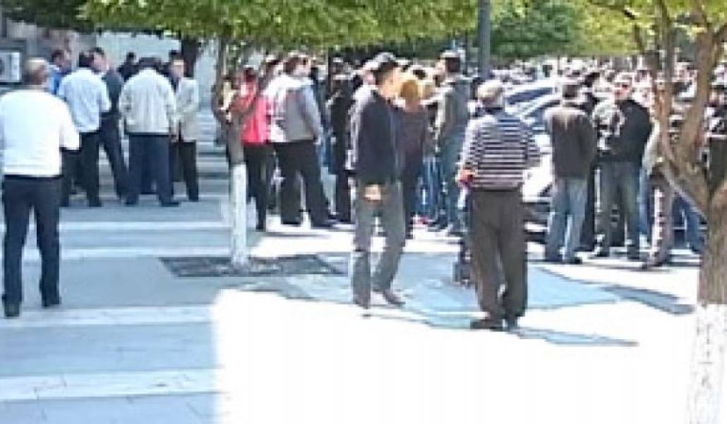 1e0aae799f68e8795db75ff70e1801b0