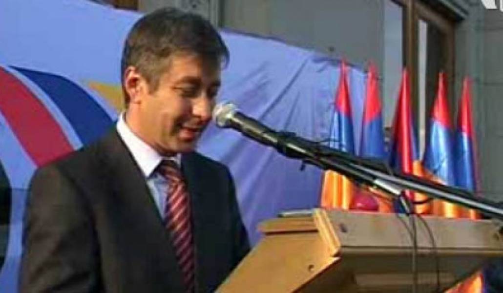 cebdfb2a5ffdc1cf3ca5a836dc4d8fff