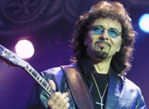 Тони Айомми: Сожалею, что не смогу лично поддержать Dorians на Евровидении