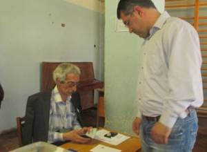 Все расплачивались 20000-ми купюрами