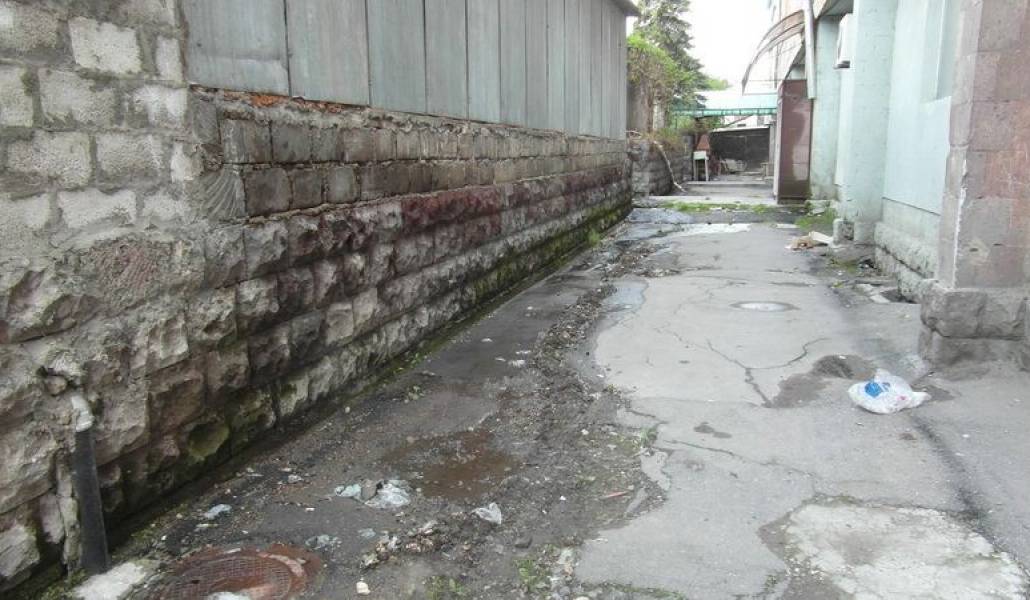 c6587f68673fece35cbf7c948cc2844c