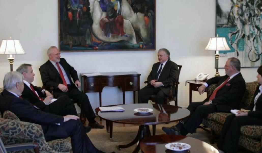 1802e8384069e62c73a5a81e7414b643