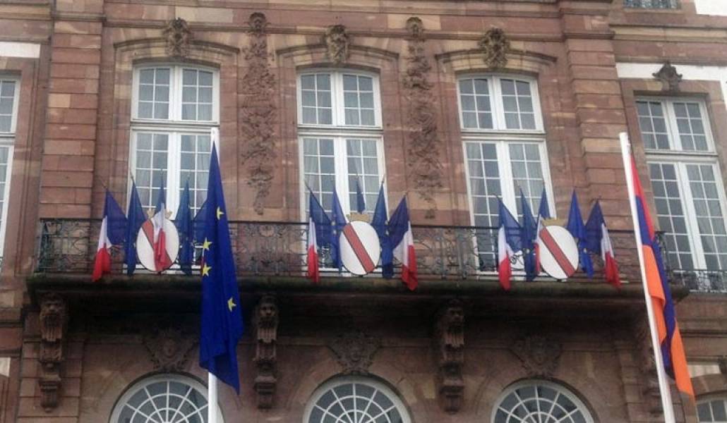 38ef8573510ba365477295532e9fc261