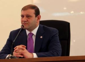 Тарон Маргарян принесет клятву