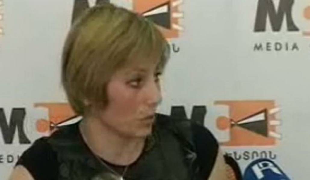 4f59a4eec533617077cf24e5e59a8e57