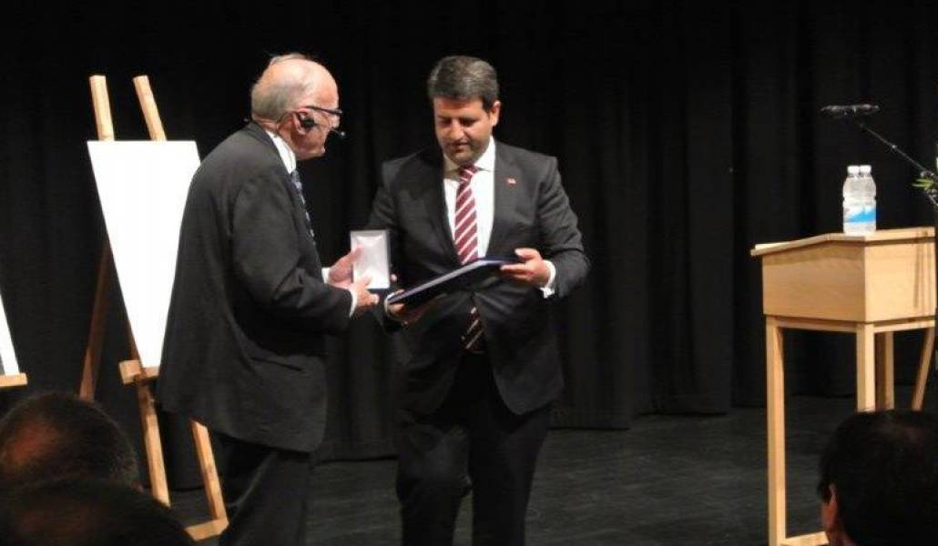 c6dce6f0d1a80ad91f67541081978545