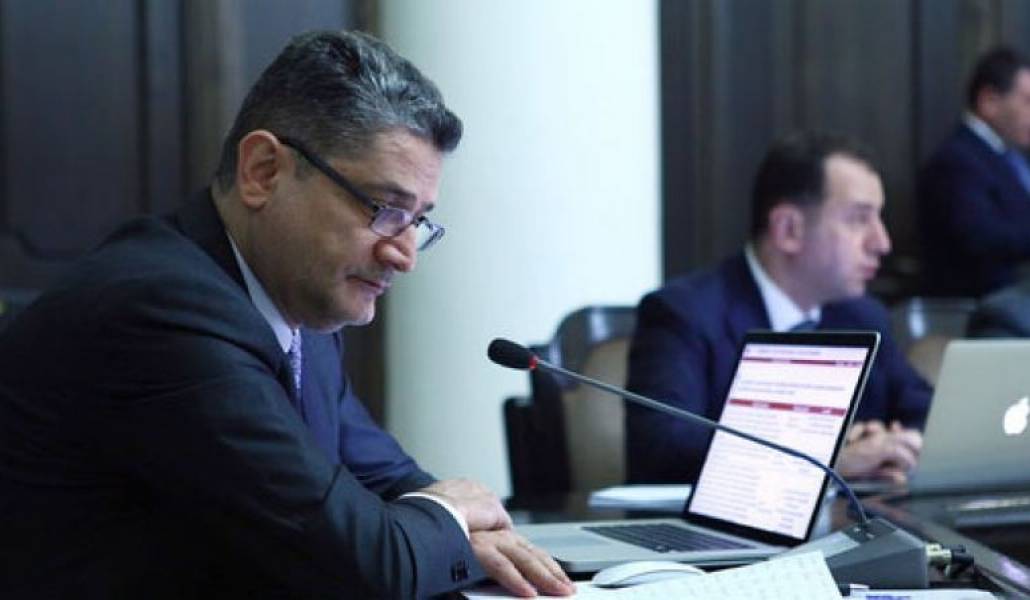 36fd3432955d95fd678cf82ccd6cc8d4