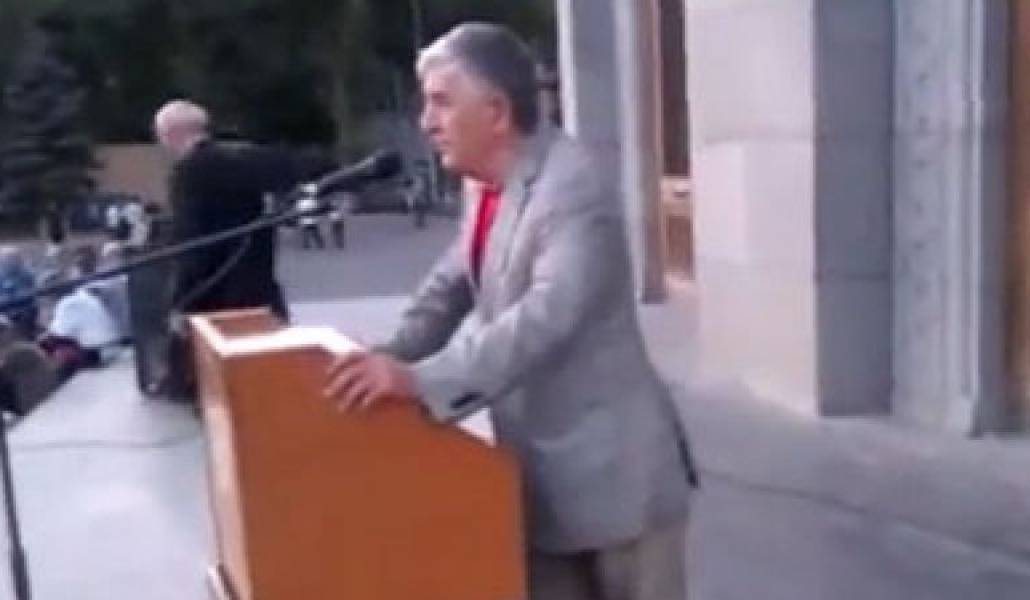 4e5d728f8526eefbddbf7b7393dd5532