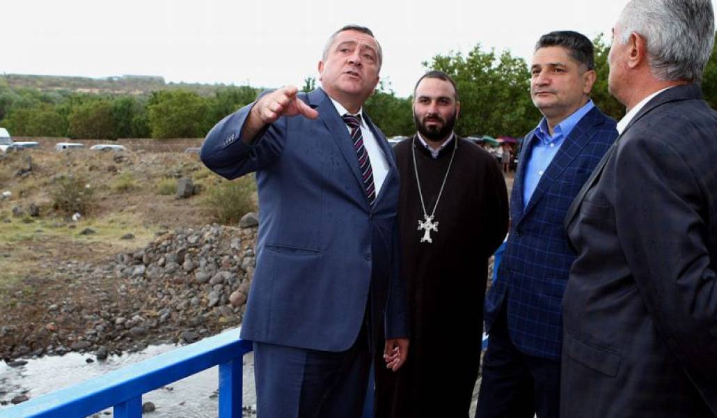 247fe1fe3314f498c1a4a2b9d4f31d51