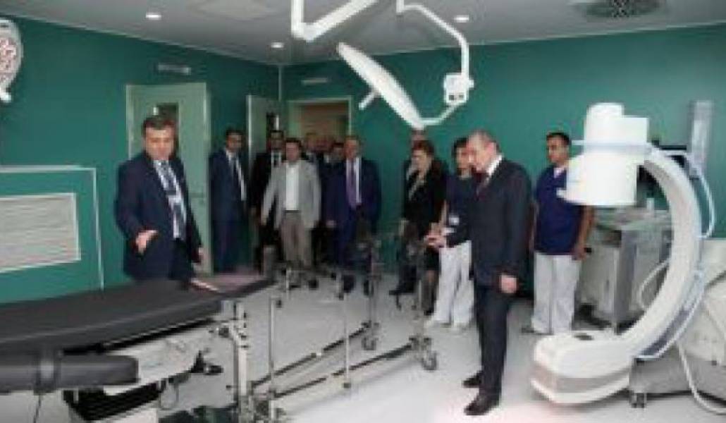 79e567ba606cbbb60ff4dddaee63e3ad