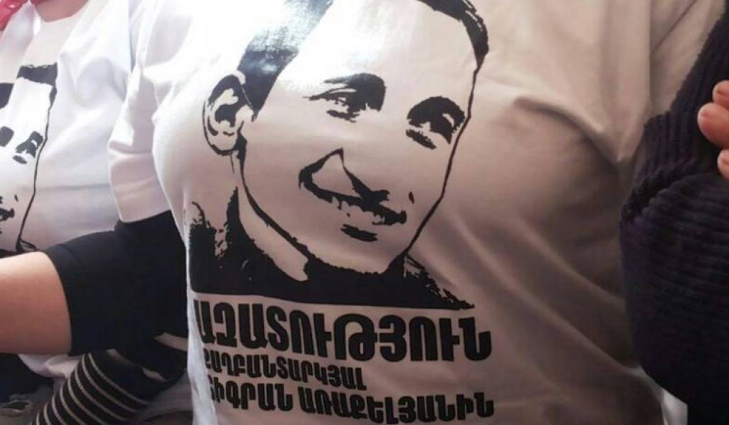 82018f7f63c06be4bc8b67625eef4019