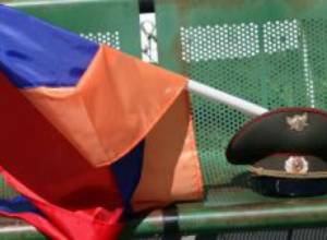 Воины-освободители ворвались в зал