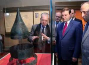 Коврик - мэру