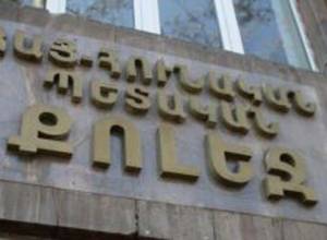 От взрыва пострадало три человека