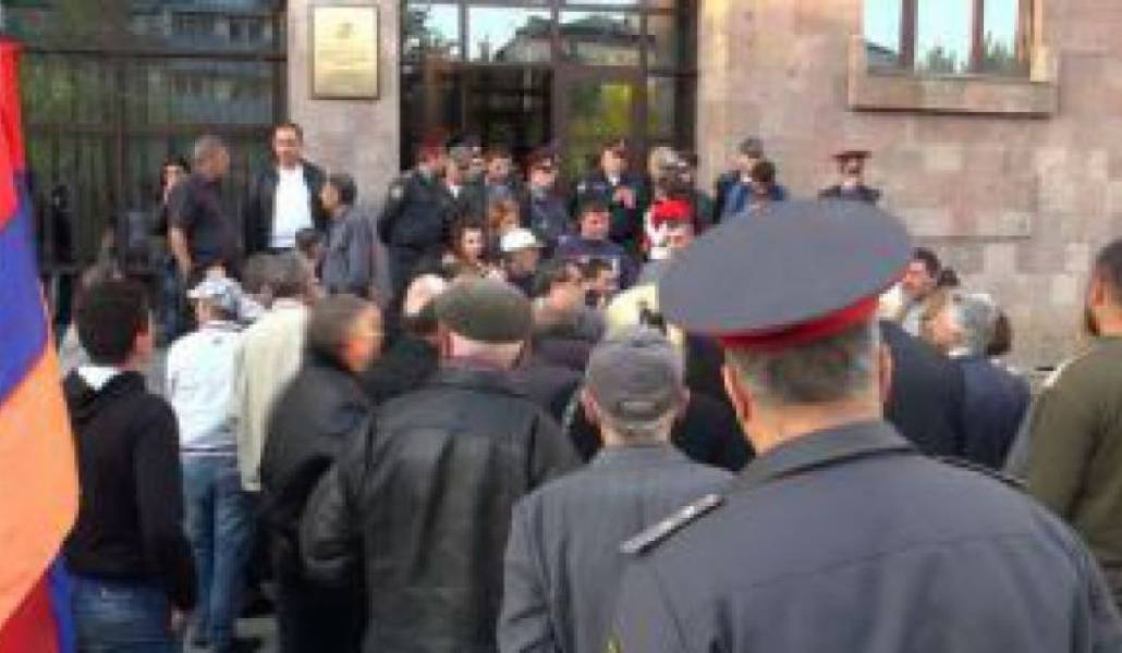 5e4d9cf04d5fad33d115af2667931449