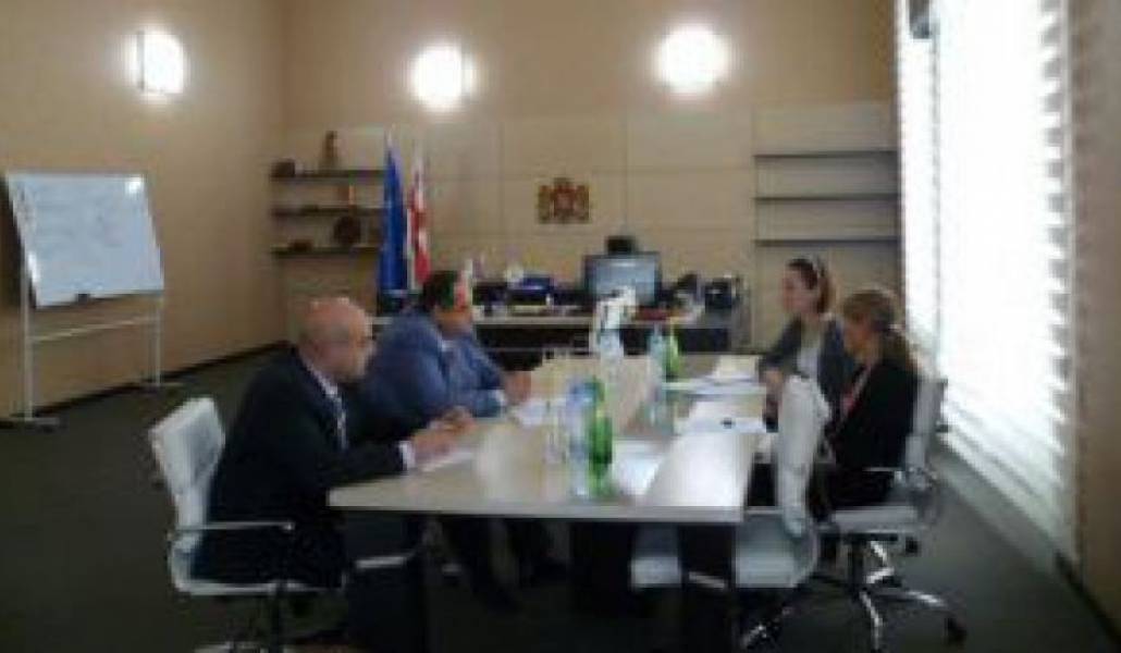 038b038875cd2516d6993beff492ccdc