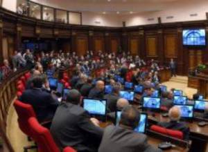 160 тысяч граждан покинули РА за 9 месяцев