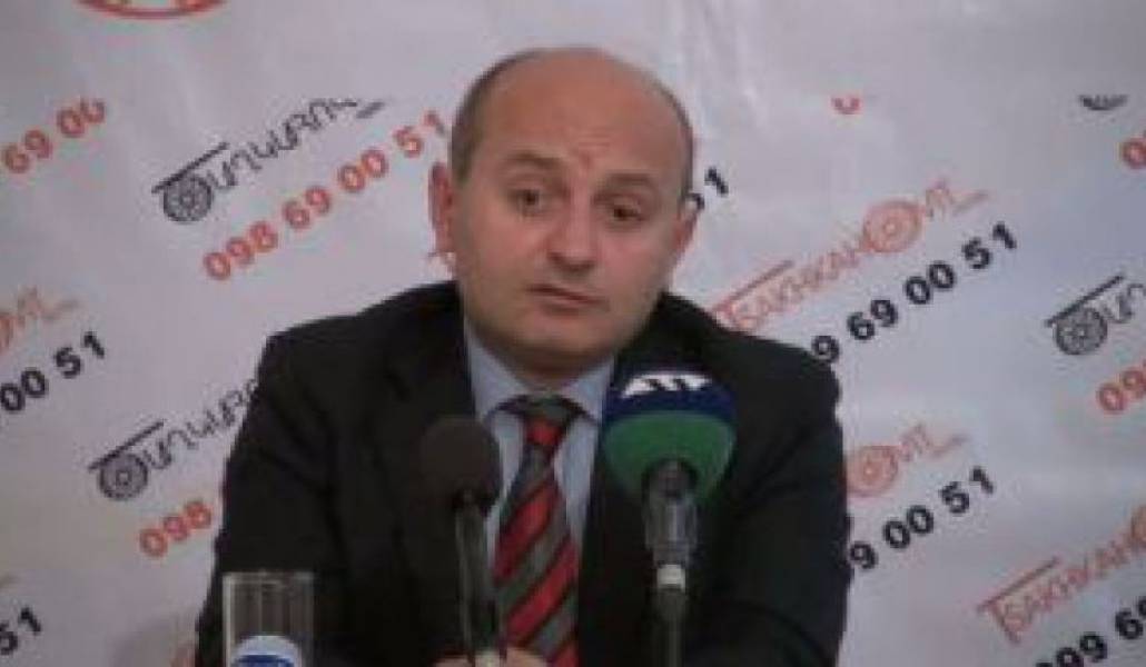 ce2b6f56bb1463b94c2d8e111b800a48