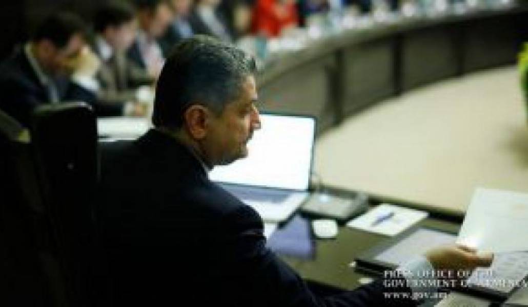 e6ef921fe2f7b0c8c0505c2896c6a851