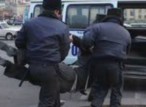 Активисты подвергаются административной ответственности