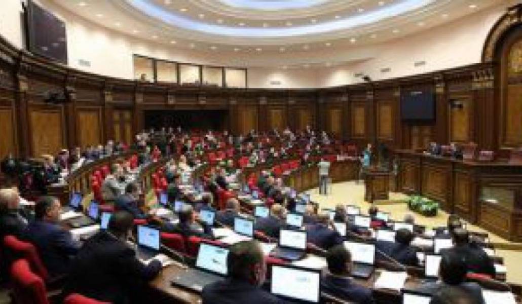 5f0edd3f52b3437d8c15c4f15a7533c4