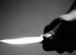 С ножом в руке бегал за гражданами