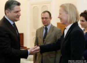 Т. Саркисян принял представителя UNICEF