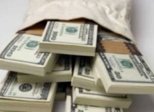 Цена закрытия доллара – 405 драм