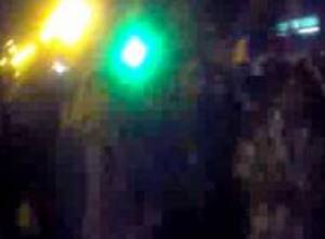 Qik - 7.Երթ թեքվում է դեպի Ամիրյան փողոց by a1plus