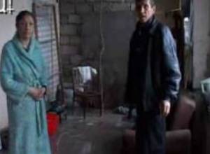 Շենքում անձրեւ է գալիս