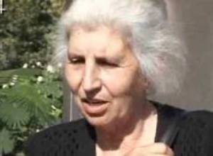 Զոհվածների մայրերը  Եռաբլուրում