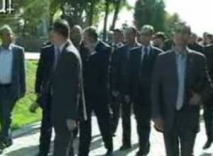 ՀԱԿ-ը Պանթեոնում և Եռաբլուրում