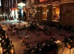 Ինչպես սպասող գնացքներ...:)