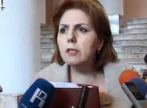 Մինասի որմնանկարները`օդանավակայանում