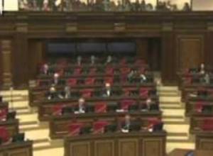 Ով ում տեղը հասցրեց, քվեարկեց