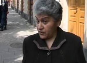 Փորձել է նետվել Ս.Սարգսյանի մեքենայի տակ