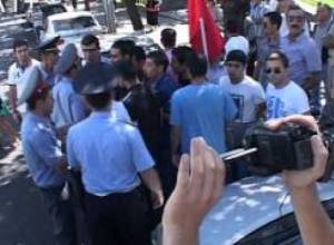 Ակցիա նախագահականի  դիմաց