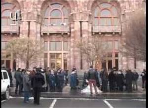 Ցուցարարների թիվն ավելացել է