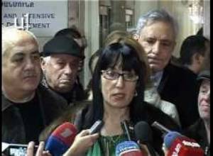 Նաիրա  Զոհրաբյան. Որևէ վարկած հնարավոր չէ գտնել