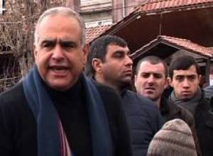 Րաֆֆի Հովհաննիսյանը դուրս եկավ նախագահականից