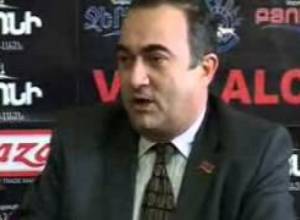 Բանավեճ Հայելի ակումբում