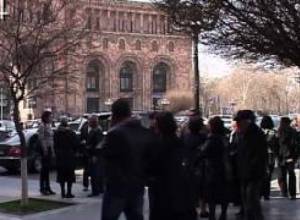 «Մեր վերջը ինչ ա լինելո՞ւ»