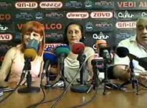 Բանավեճ. Անուշ Սեդրակյան, Մանվել Բադեյան