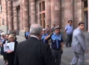 Գորիկ Հակոբյան. Այ ոչխար խի ես գոռում