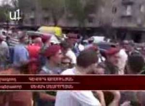 Ինչպե՞ս պետք է իրեն պահի բարեկիրթ ոստիկանը