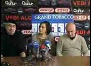 «Հինգ լեսբուհի տոլմա էին փաթաթում ու խոսում ազգային ոգուց». Վահան Արծրունի