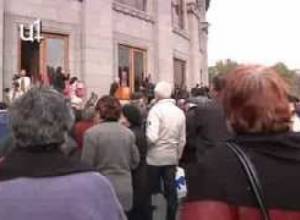 Ազատամարտիկներին ուղղորդո՞ւմ են